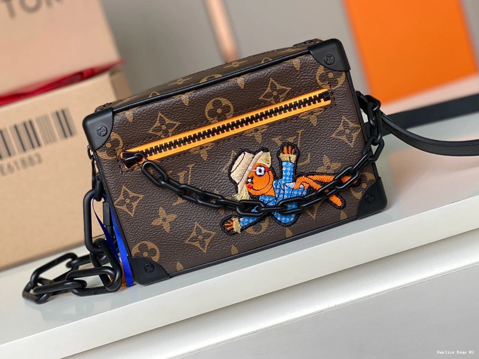 Affordable LOUIS SOFT VUITTON TRUNK 0804